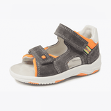 Kindersandalen Elefanten-FoxxFarel-4 in Größe 21, Neonorange/Grau, mit einem Neigungswinkel von 30 Grad.